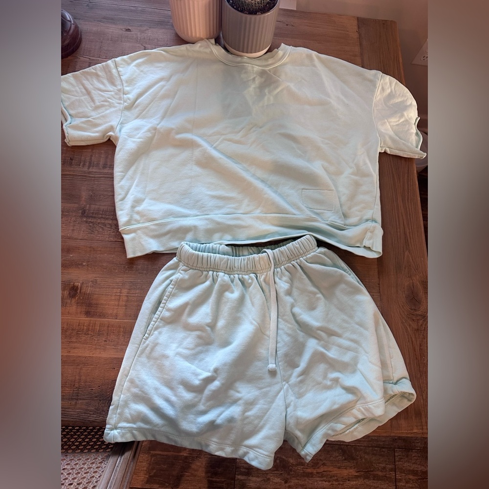 Daily drills sweat set